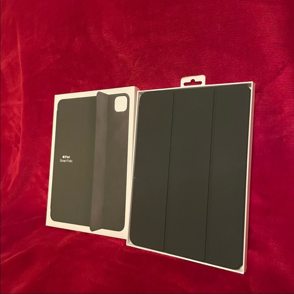 Apple Smart Folio for iPad Pro 11-Inch (3rd Generation) - Black - Picture 8 of 15